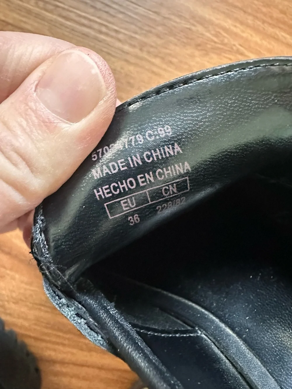 Mango Leather Track Sole Moccasins